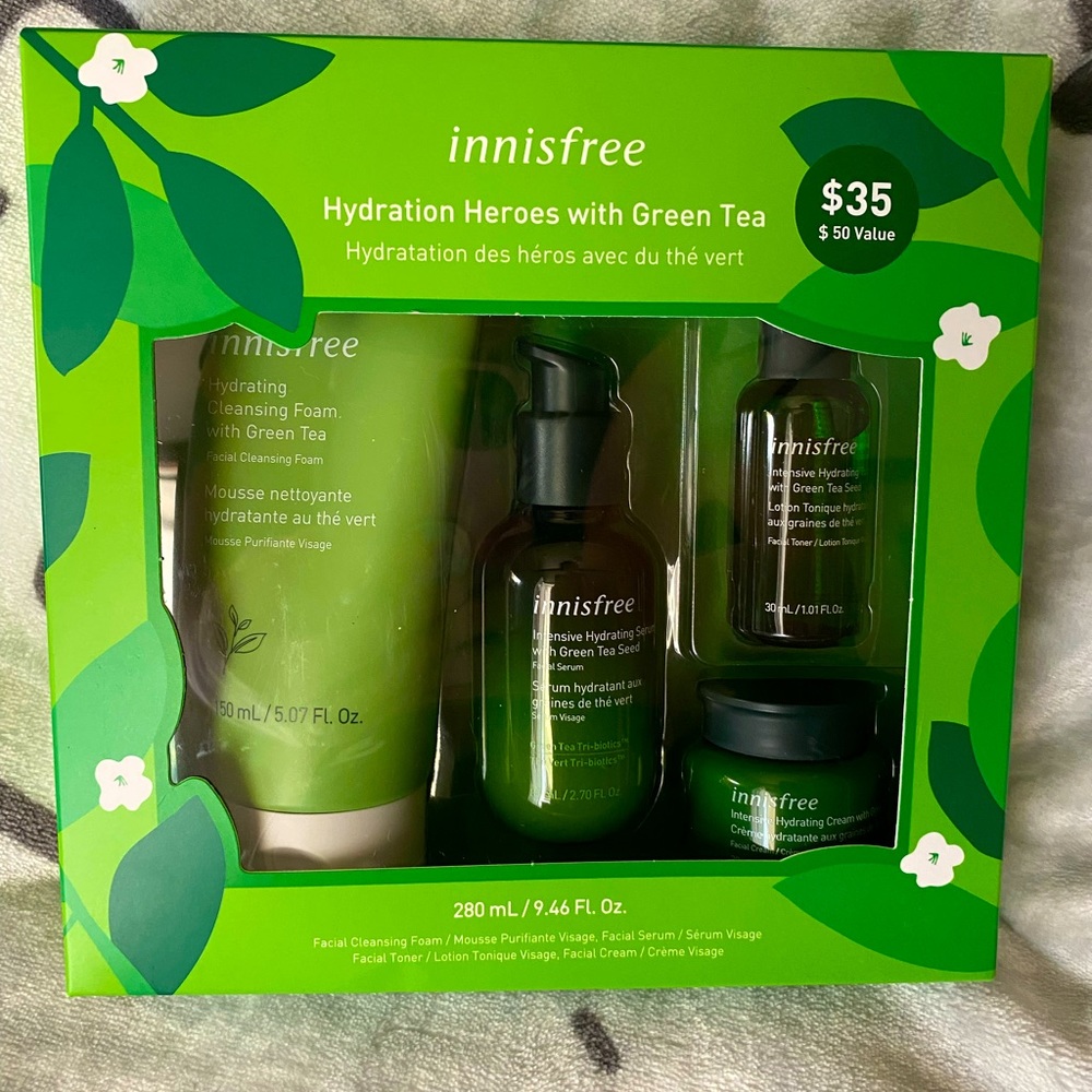 innisfree Hydration Heroes with Green Tea Boxed Set